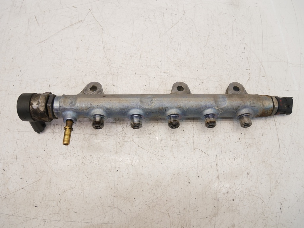 [MTD-483026] Tubo de raíl para Opel/Vauxhall Vivaro 2.0 CDTI M9R