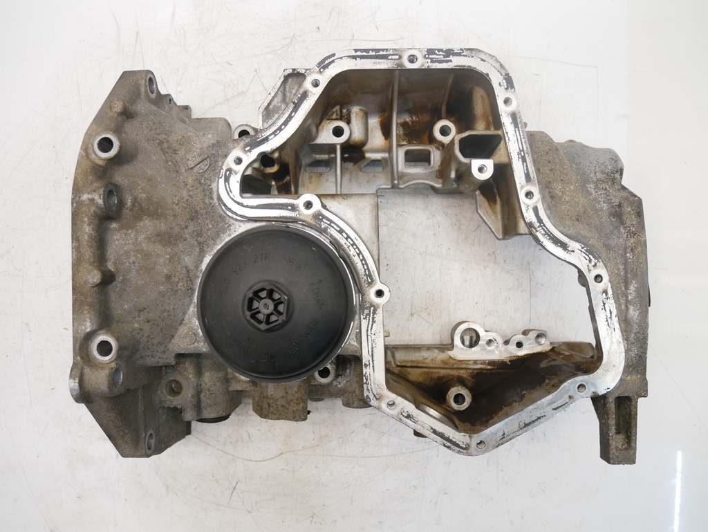 [MTD-484670] Parte superior del cárter de aceite Nissan Juke F15 1.2 DIG-T gasolina HRA2DDT HRA2 110171000R
