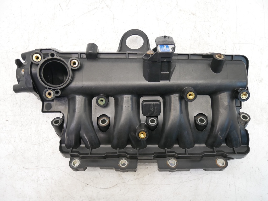 [MTD-485087] Colector de admisión Opel Corsa D 1.3 CDTi Z13DTE 55213267 2010