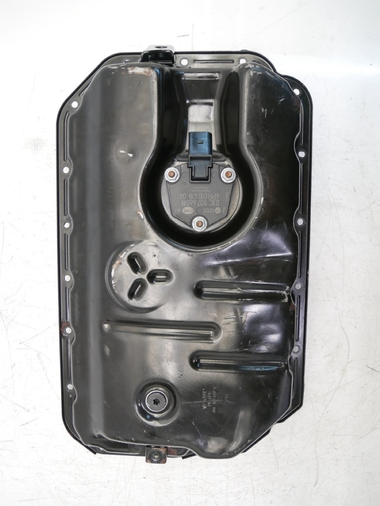 [MTD-485394] Sección inferior del cárter de aceite Audi A4 B8 A5 A6 C7 A7 3.0 TFSI quattro CGX 06E103600C