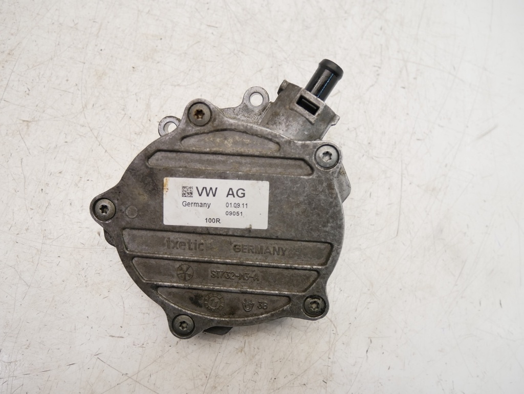 [MTD-485400] Bomba de vacío Audi A4 B8 A5 A6 C7 A7 3.0 TFSI quattro CGX