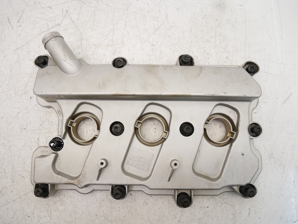[MTD-485411] Tapa de balancines Audi A4 B8 A5 A6 C7 A7 3.0 TFSI quattro CGX 06E103472N