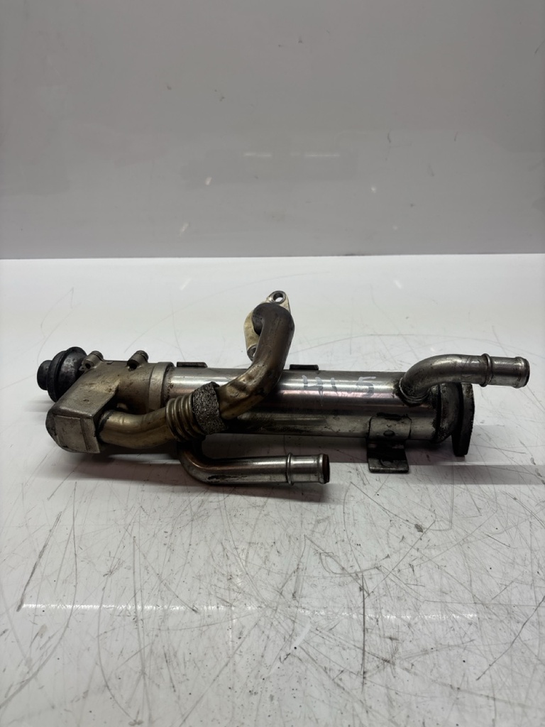 [MTD-485631] Enfriador de gases de escape para Audi A4 B7 A6 C6 2.0 TDI BRE 03G131512AL