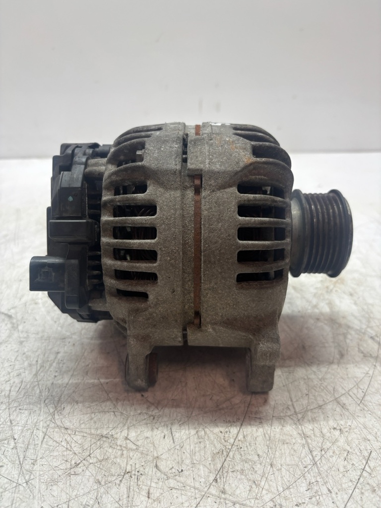 [MTD-485797] Alternador Audi A3, Seat Leon, Skoda Octavia, VW Golf VI 1.6 gasolina BSE 06F903023F