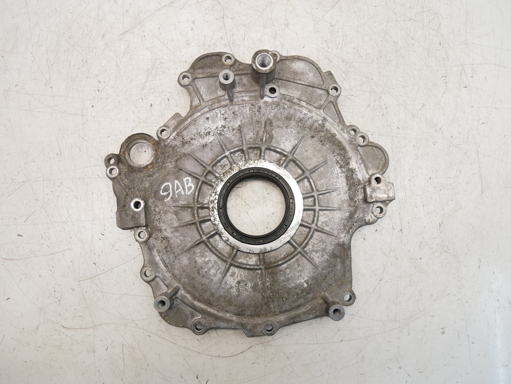 [MTD-485896] Tapa de balancines Audi A8 D3 S8 4.2 TDI quattro BVN 057103153M