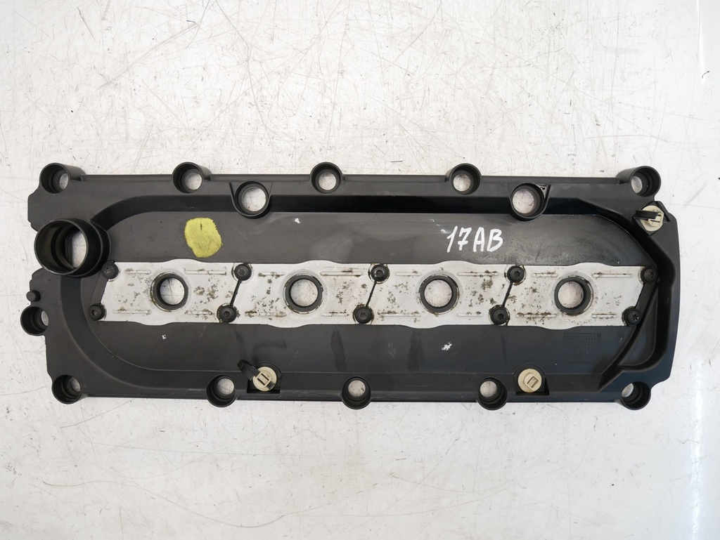 [MTD-485898] Tapa de balancines izquierda Audi A8 D3 S8 4.2 TDI quattro BVN 057103469J