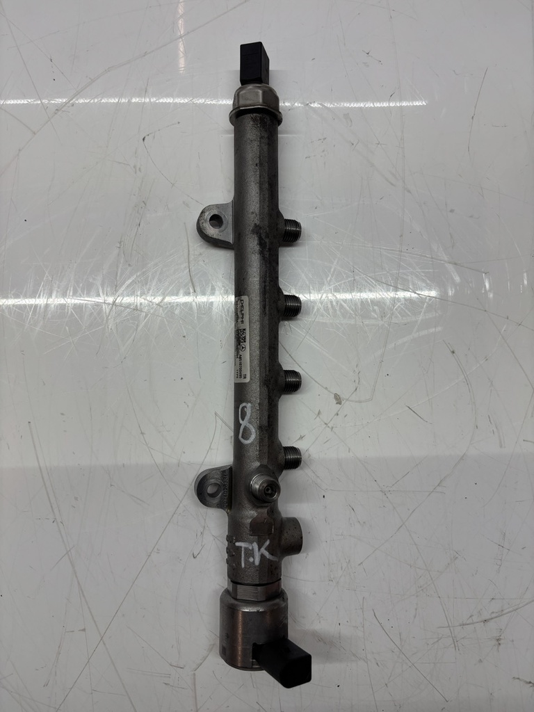 [MTD-486464] Tubo de raíl para Mercedes Clase C 2.2 CDI OM651.911