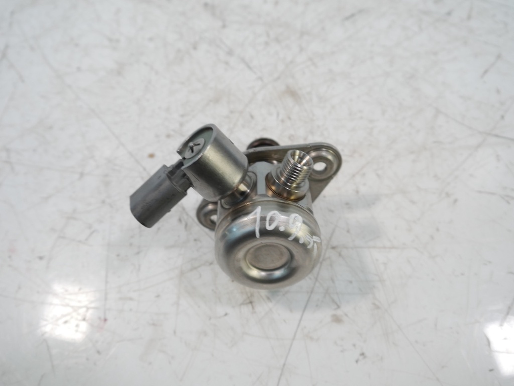 [MTD-486828] Bomba de combustible BMW X6 E71 4.4 xDrive N63B44A N63 7595339
