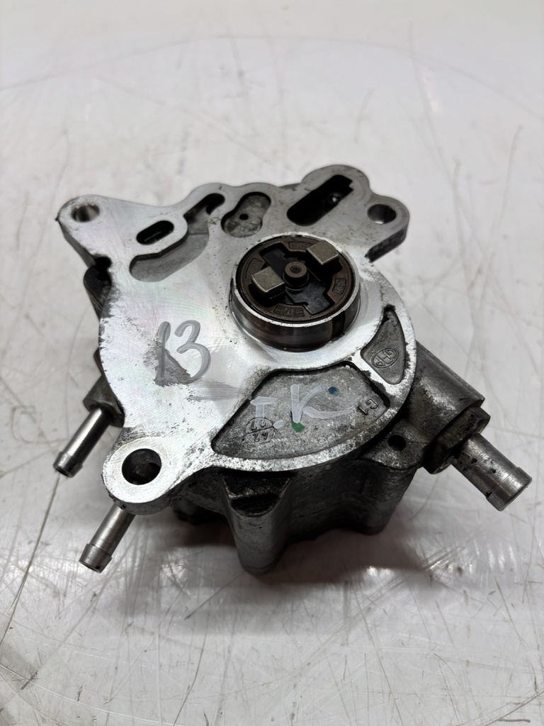 [MTD-487500] Bomba de vacío Mitsubishi Grandis Outlander 2.0 DI-D Diesel BSY 03G145209C