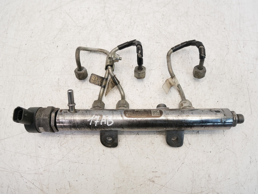 [MTD-487814] Tubo de raíl Land Rover Discovery 3.0 D 306DTA 306DT CK5Q-9D280-AB