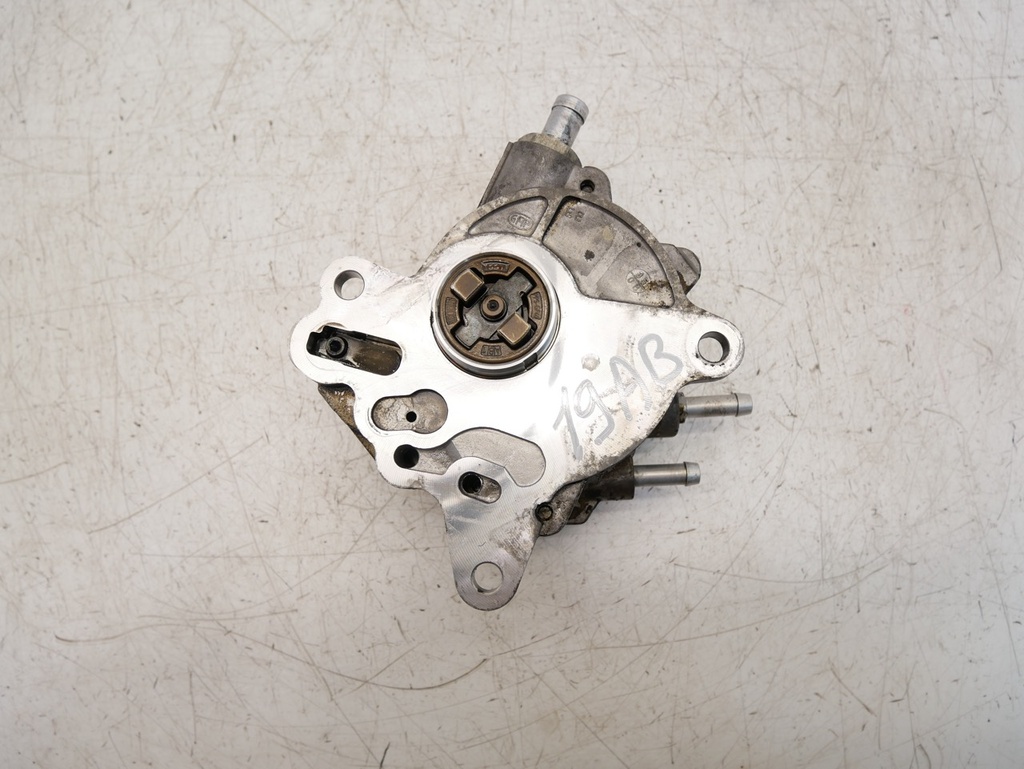 [MTD-488131] Bomba de vacío Audi A4 B7 A6 C6 2.0 TDI BRE 03G145209C