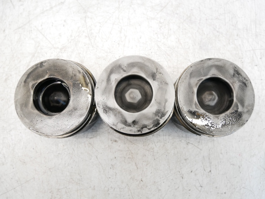 [MTD-488133] 3 Pistones Audi A4 B7 A6 C6 2.0 TDI BRE