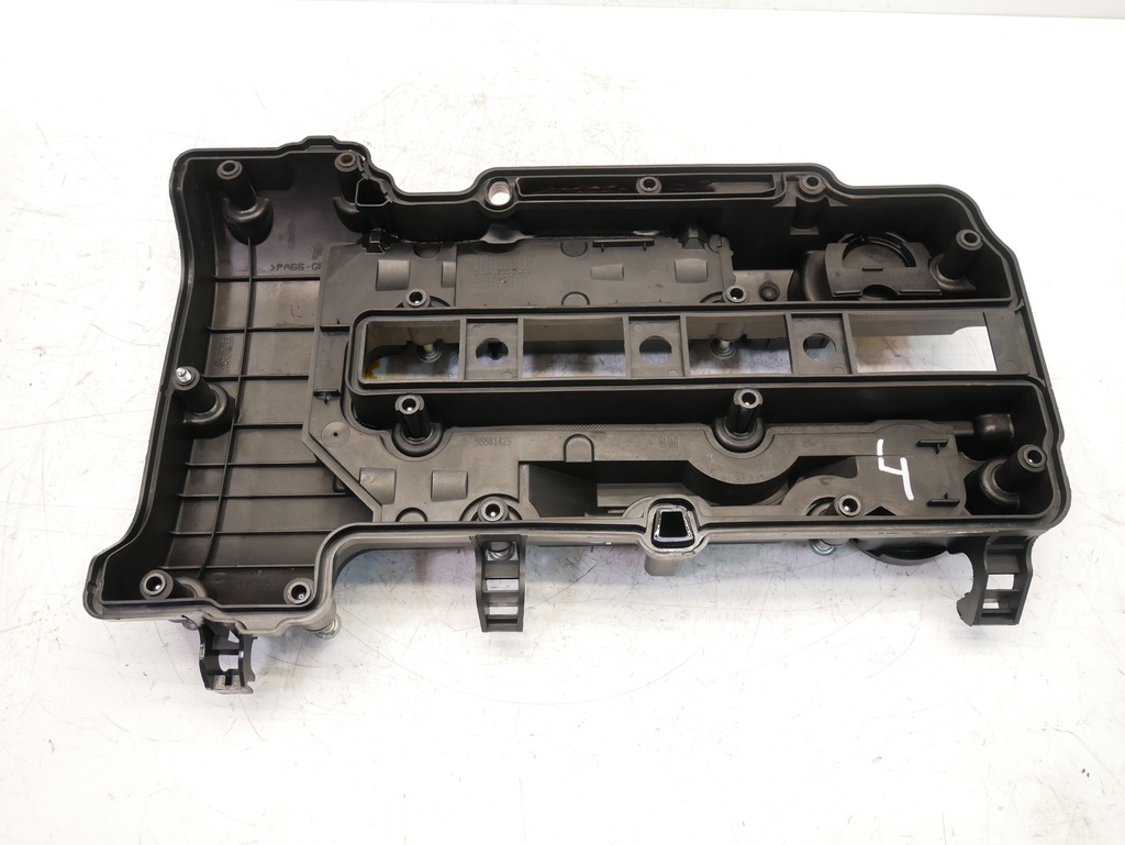 [MTD-395295] Tapa de válvulas Opel/Vauxhall A14XER LDD 55561426
