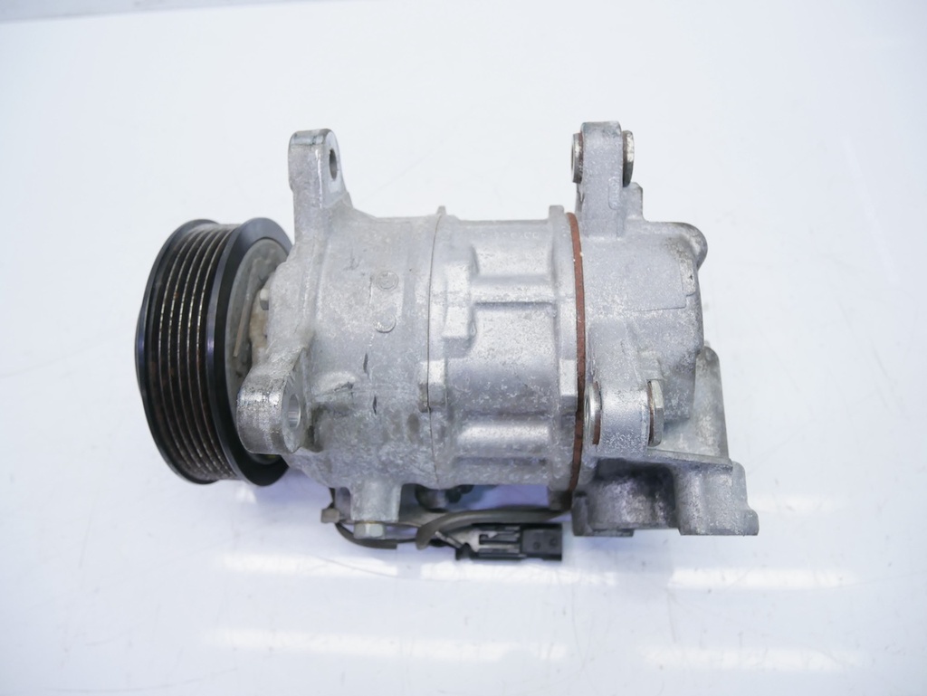 [MTD-411504] Compresor de aire acondicionado BMW Serie 4 F32 F33 F82 420i 2.0 gasolina