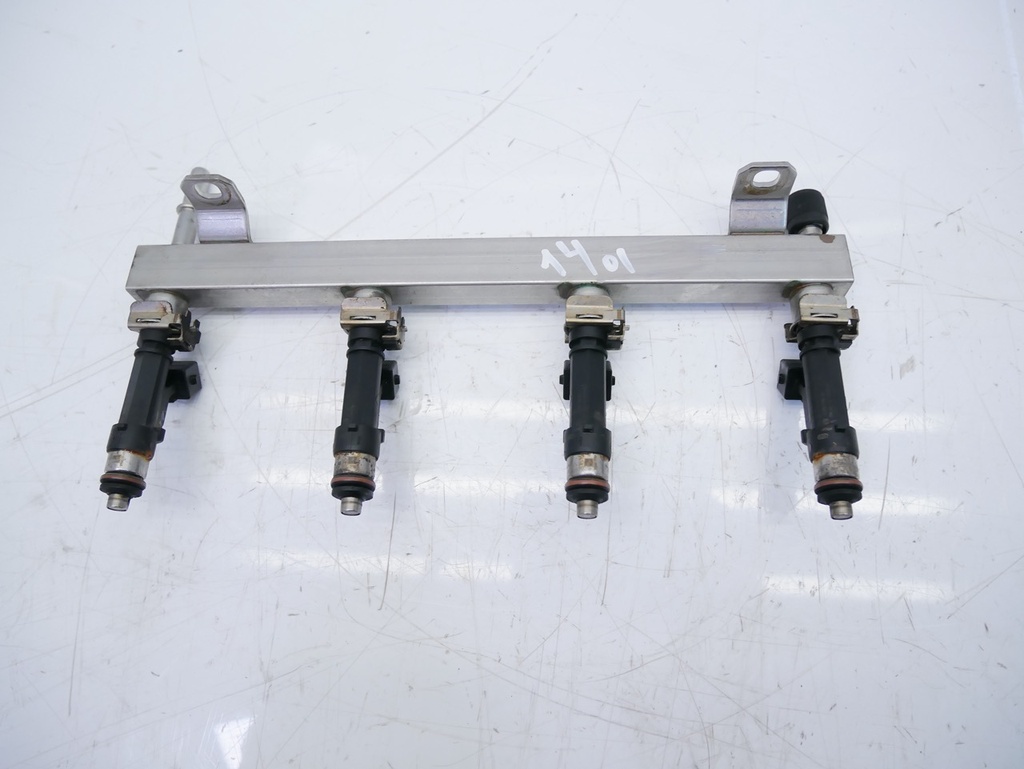 [MTD-411541] Rampa de inyectores Opel Corsa D 1.2 (A12XER) 55562258
