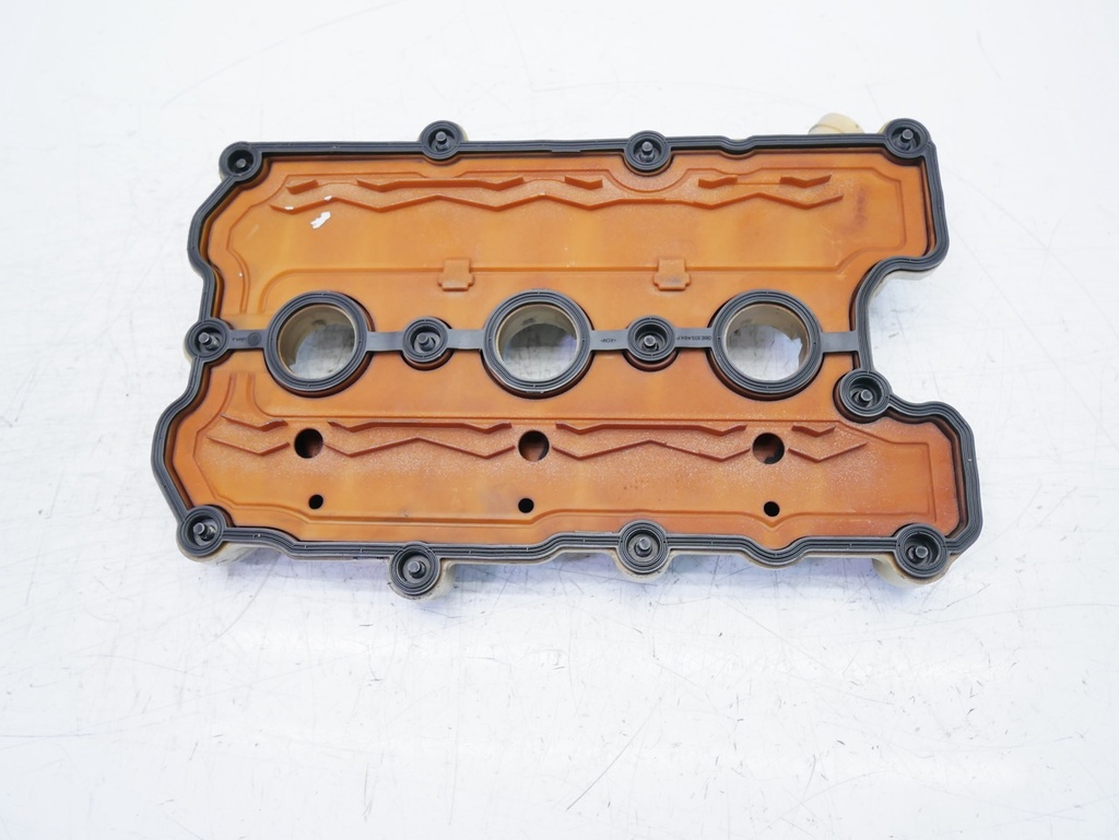 [MTD-414481] Tapa de balancines para Audi A6 C6 3.0 TFSI Quattro CCAA CCA 06E103472N