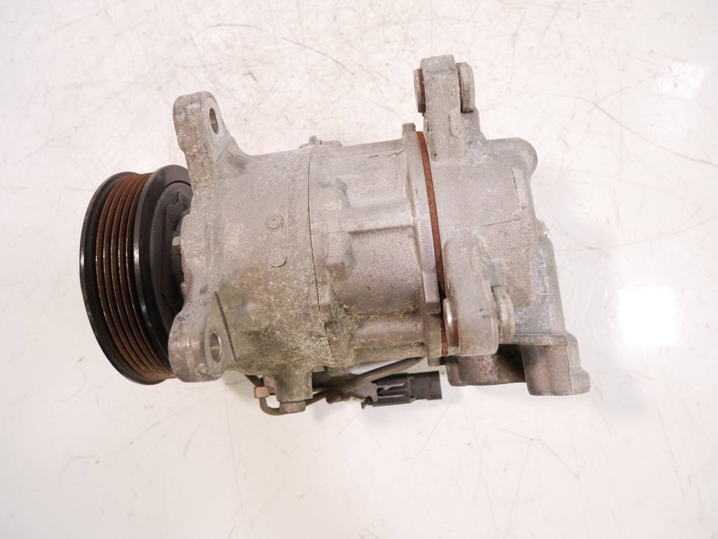 [MTD-419252] Compresor de aire acondicionado BMW Serie 1 F20 F21 118d 2.0 D B47D20A B47 9299328