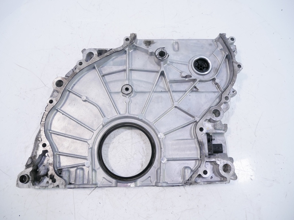 [MTD-419570] Tapa frontal BMW 520d B47 8576353