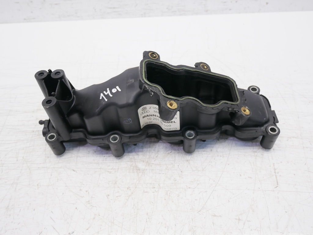 [MTD-425758] Colector de admisión Audi A4 A5 3.0 TDI CAPA 059129712AR