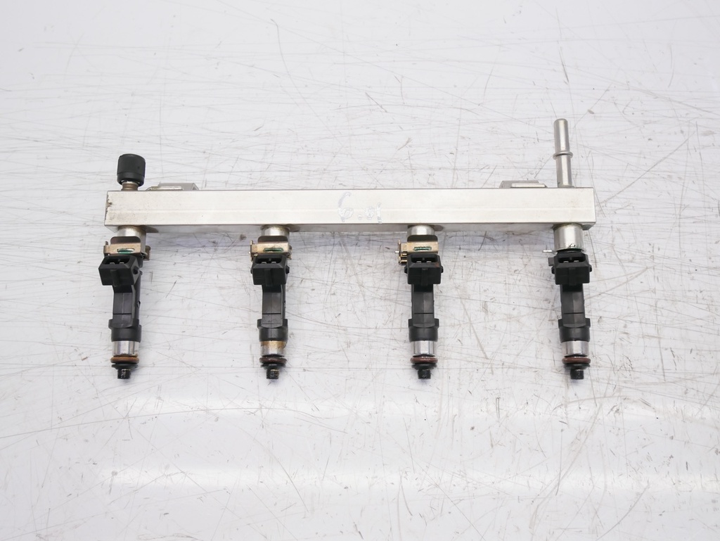 [MTD-428527] Rampa de inyectores Opel Corsa D 1.2 A12XER