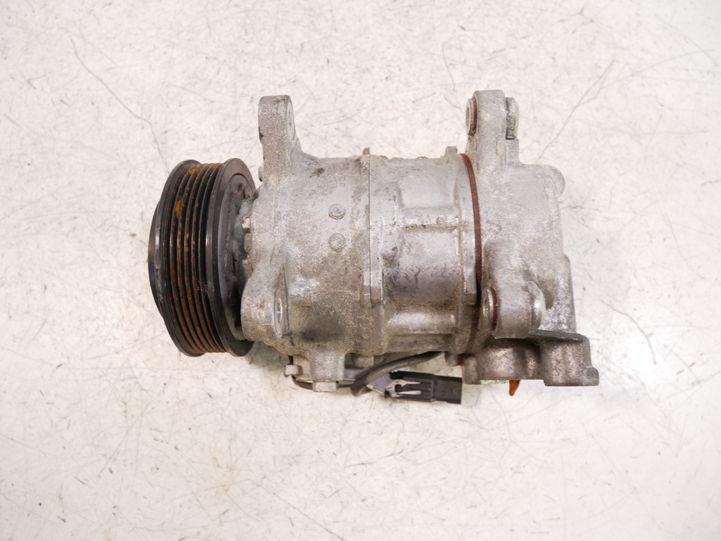 [MTD-442351] Compresor de aire acondicionado para BMW 1er F20/F21 2.0 118d 150 CV B47 2017