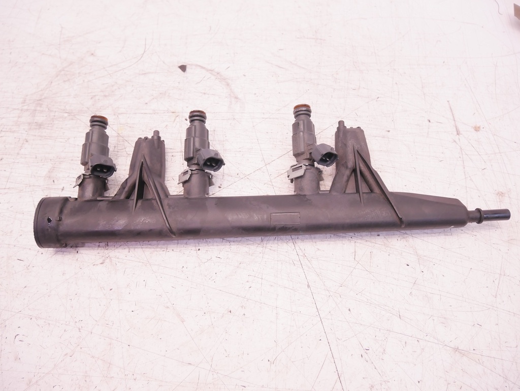 [MTD-452106] Riel inyector Citroen Peugeot 208 308 1.2 VTi HMZ EB2F HM01 9676020480