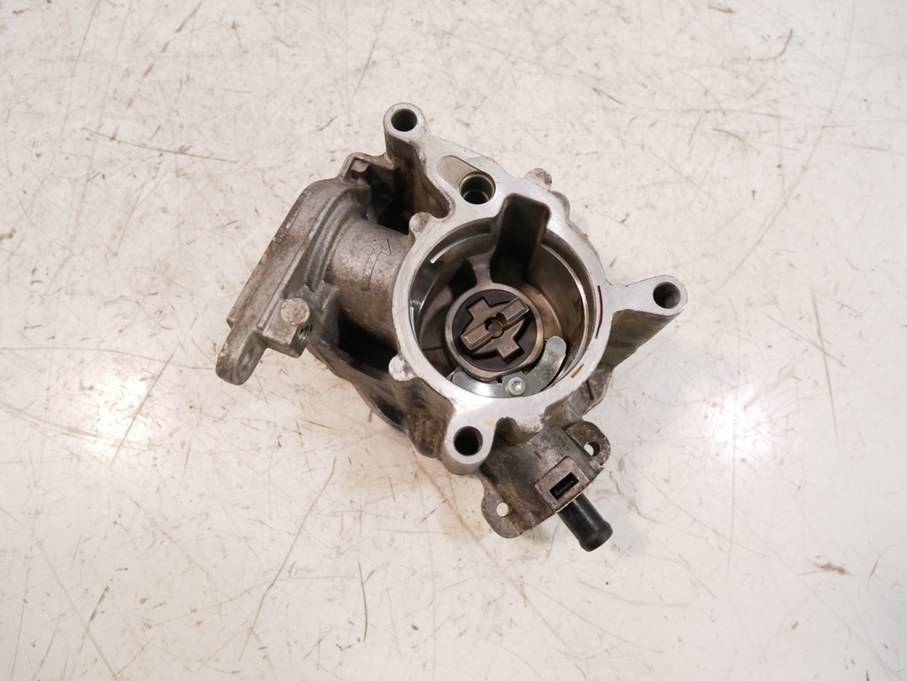 [MTD-453853] Bomba de vacío Audi Seat Skoda VW 2.0 TSI 06J145100C