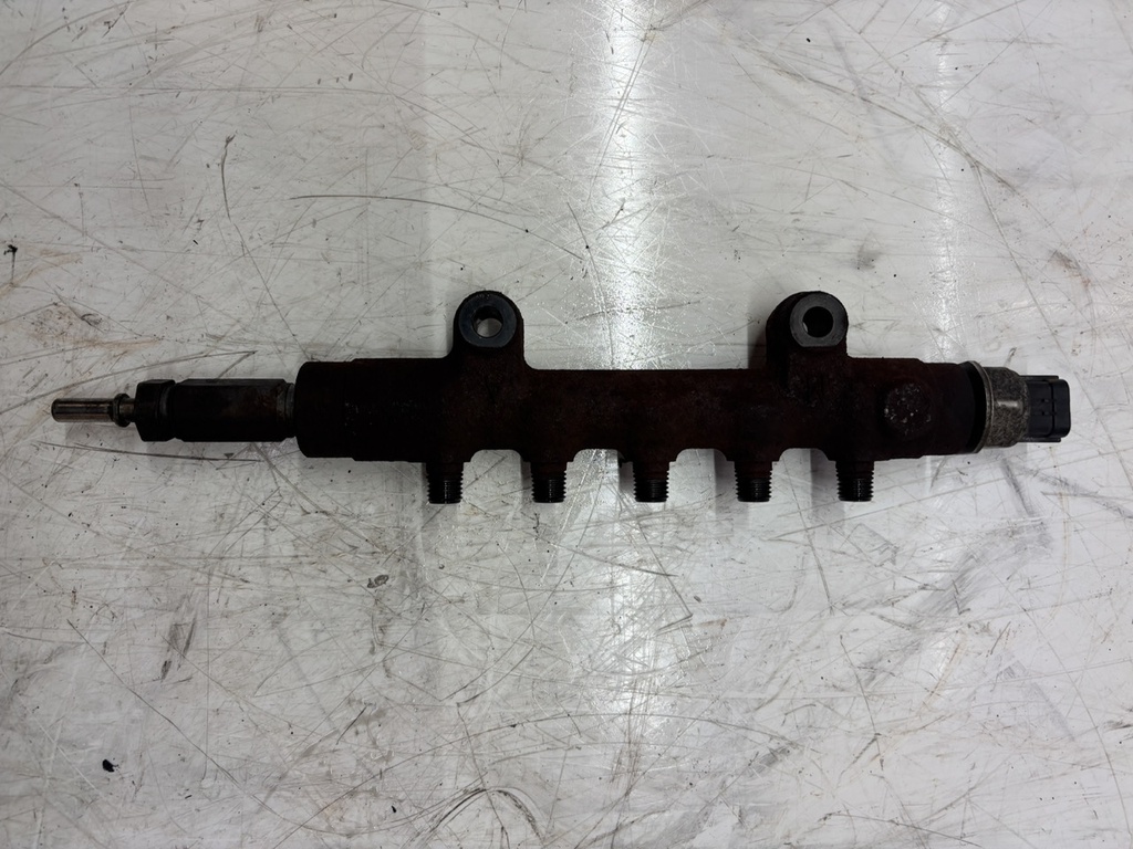 [MTD-489166] Tubo de raíl Ford Transit FD FA FM 2.4 TDCi PHFA 8C1Q-9D280-AA