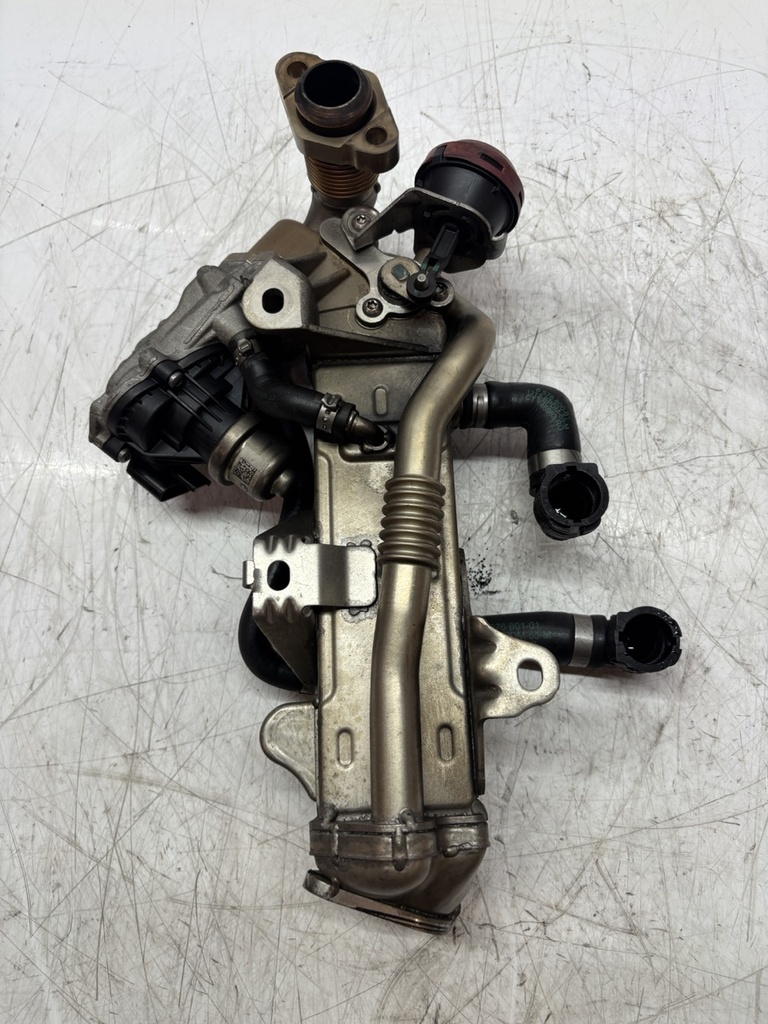 [MTD-489360] Enfriador de gas de escape BMW Serie 5 G30 G31 3.0 530d 8570655