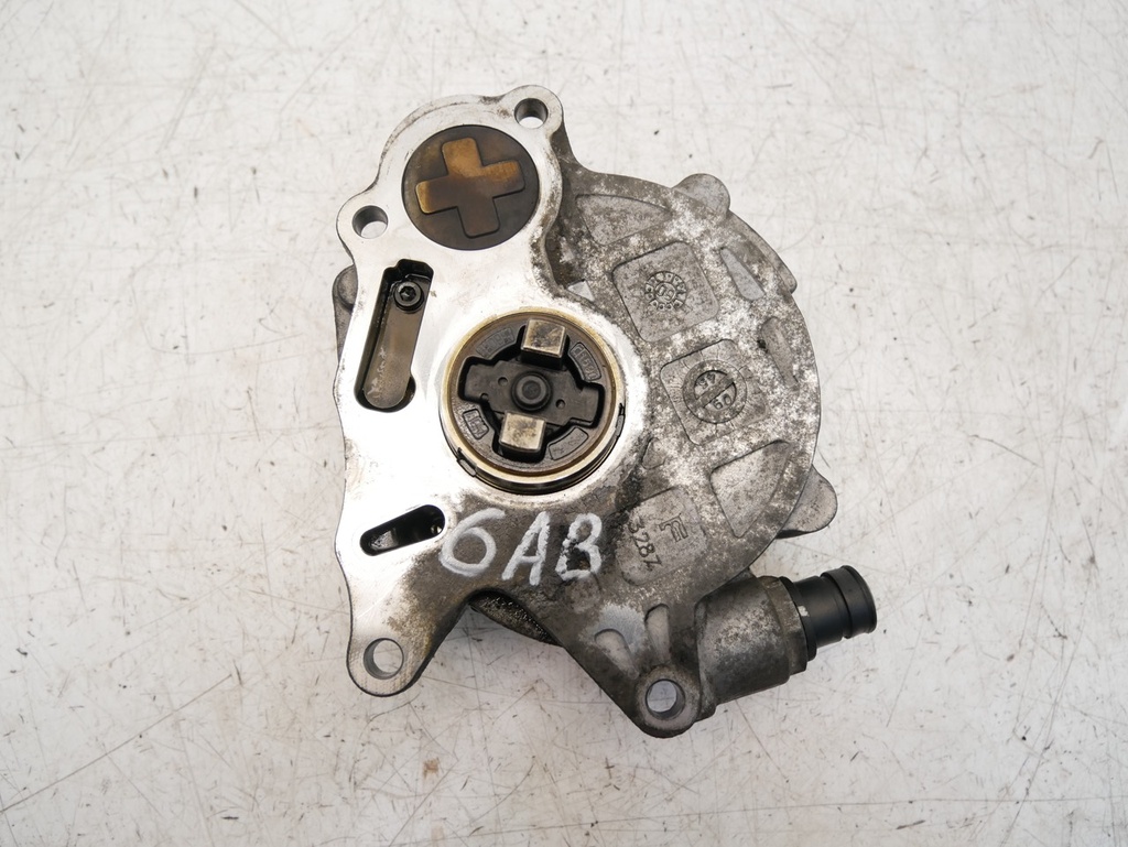 [MTD-489539] Bomba de vacío Audi A1 Seat Ibiza Skoda Fabia VW Golf VI 1.6 TDI CAYC CAY 03L145100C