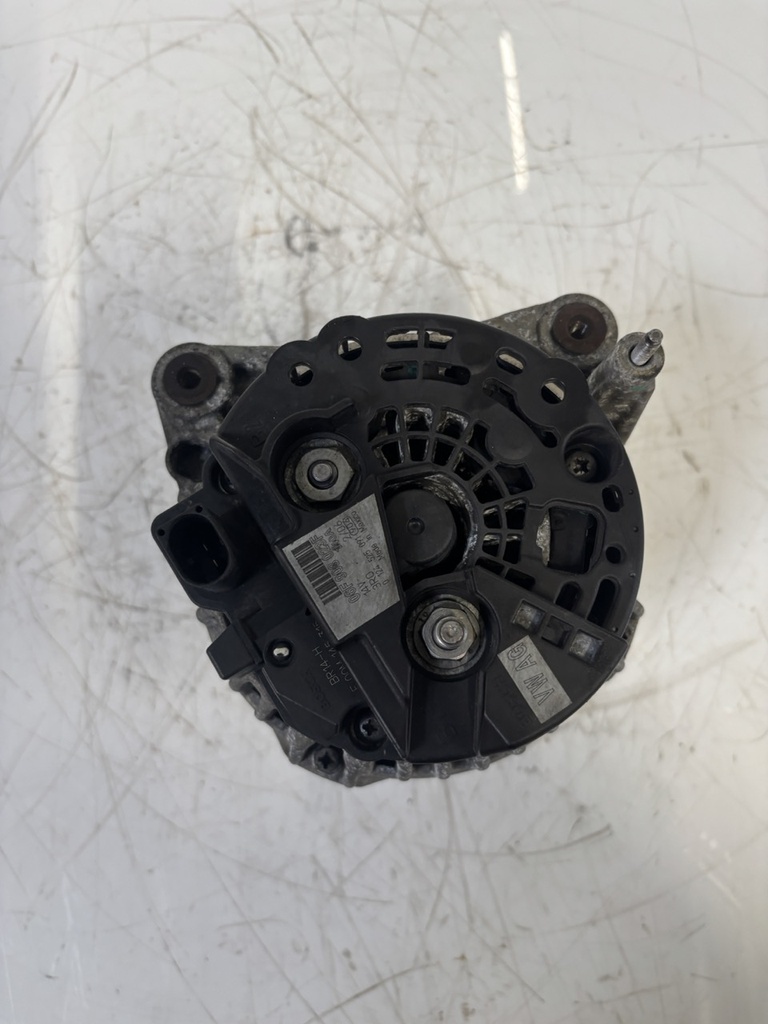 [MTD-489901] Alternador para Audi A3, Seat Altea, Skoda Superb, VW Jetta 2.0 TDI 16V BKD 06F903023F