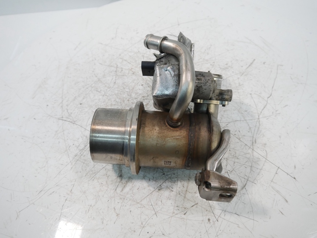 [MTD-490929] Enfriador de gases de escape VW Audi Seat Leon Golf Passat 2.0 TDi CRL CRLB 04L131512BH