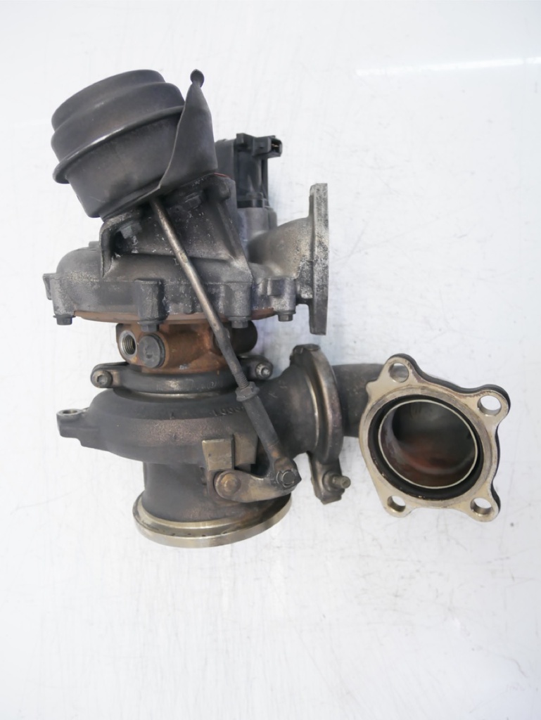 [MTD-435208] Turbocompresor izquierdo Rolls Royce 6.6 V12 N74