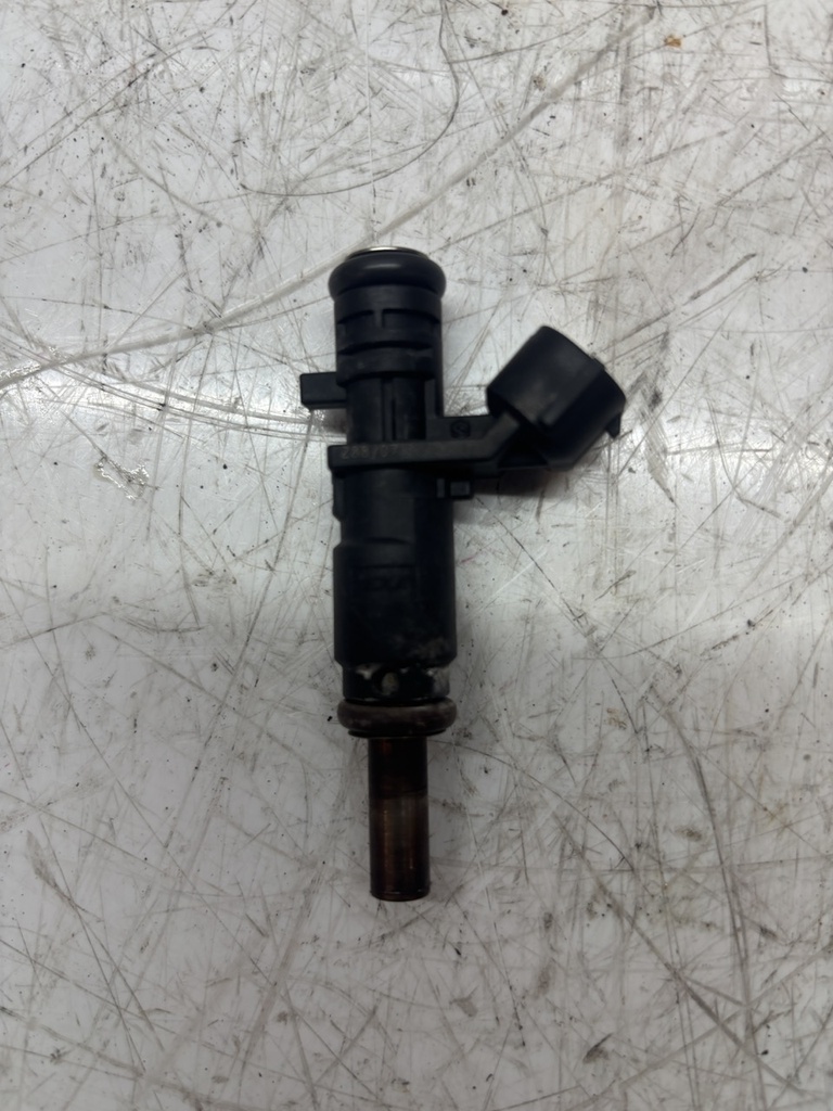 [MTD-491554] Inyector Mini Cooper R55 1.6 gasolina 7528176