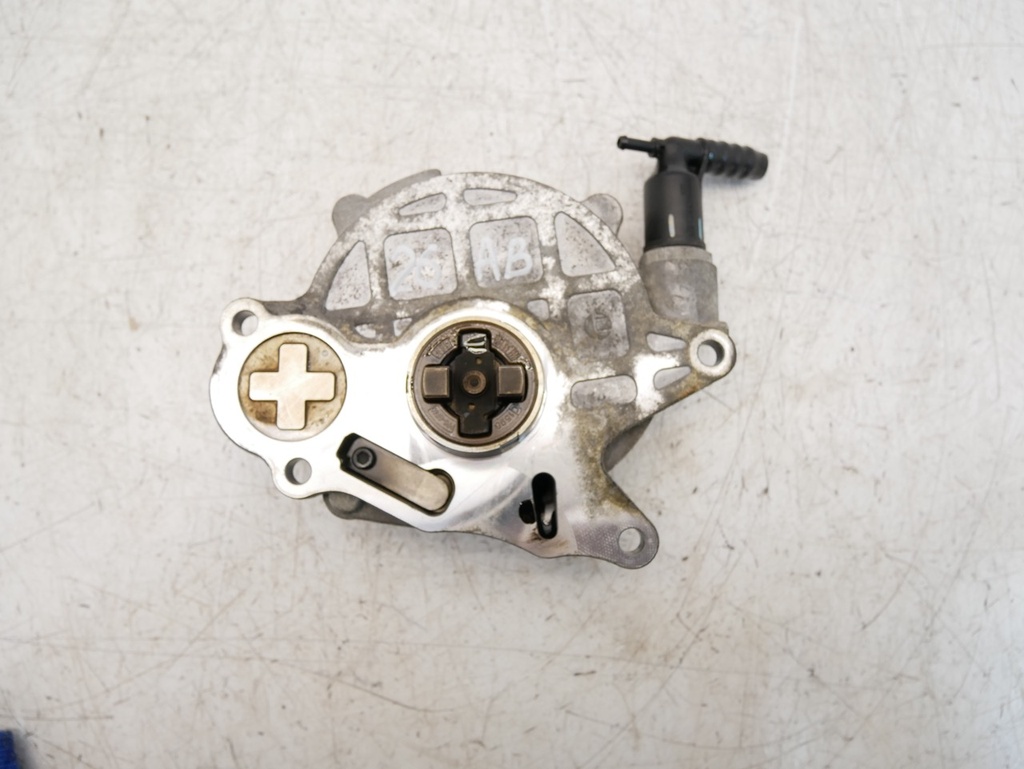 [MTD-492598] Bomba de vacío VW Audi Seat Golf VI A3 Leon 1.6 TDI CAYC CAY 03L145100G