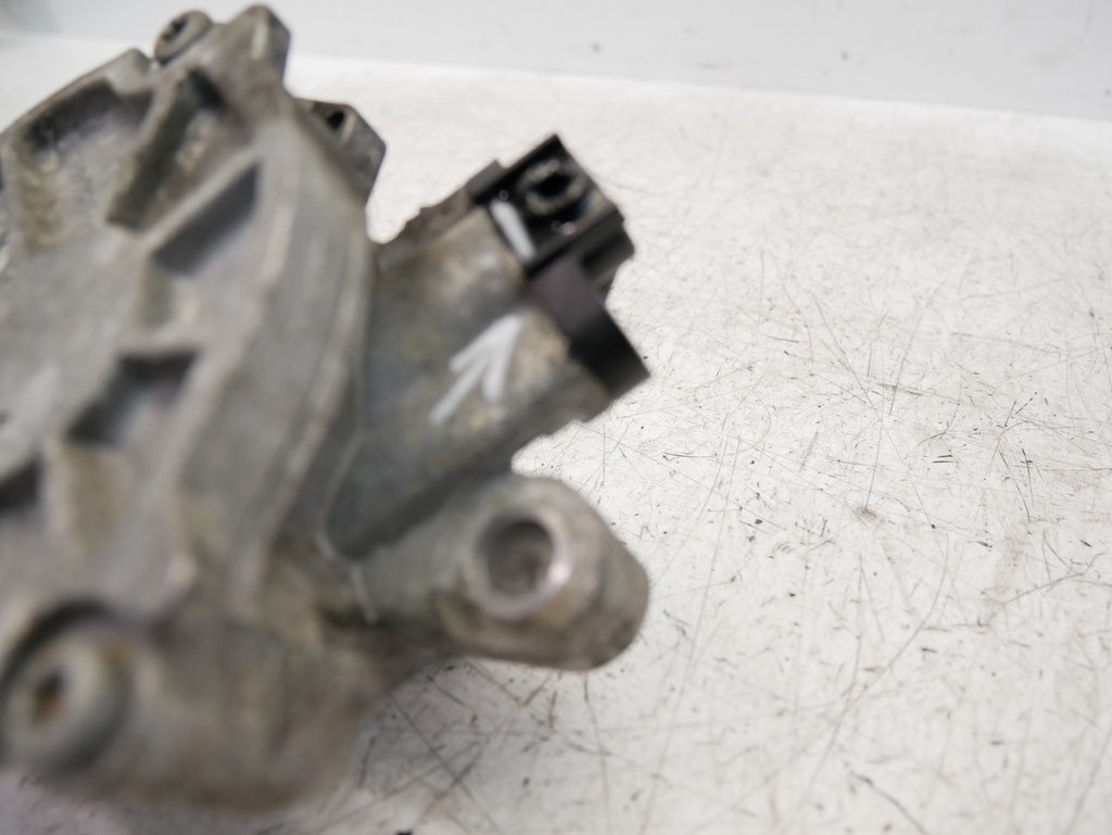 [MTD-503152] Bomba de vacío Opel Vivaro C 1.5 BlueHDi 102 CV 2019-2025 9804021880