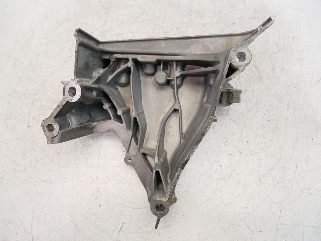 [MTD-505221] Soporte motor Audi Seat Skoda VW Karoq 1.5 TSI 110 kW 150 CV