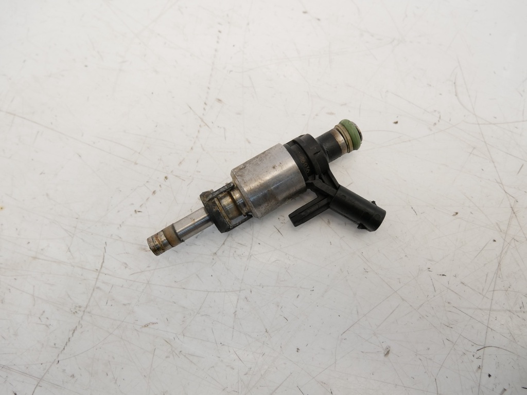 [MTD-506359] Inyector Audi A4 B9 A5 2.0 TFSI CVKB 06G906036 0261500256