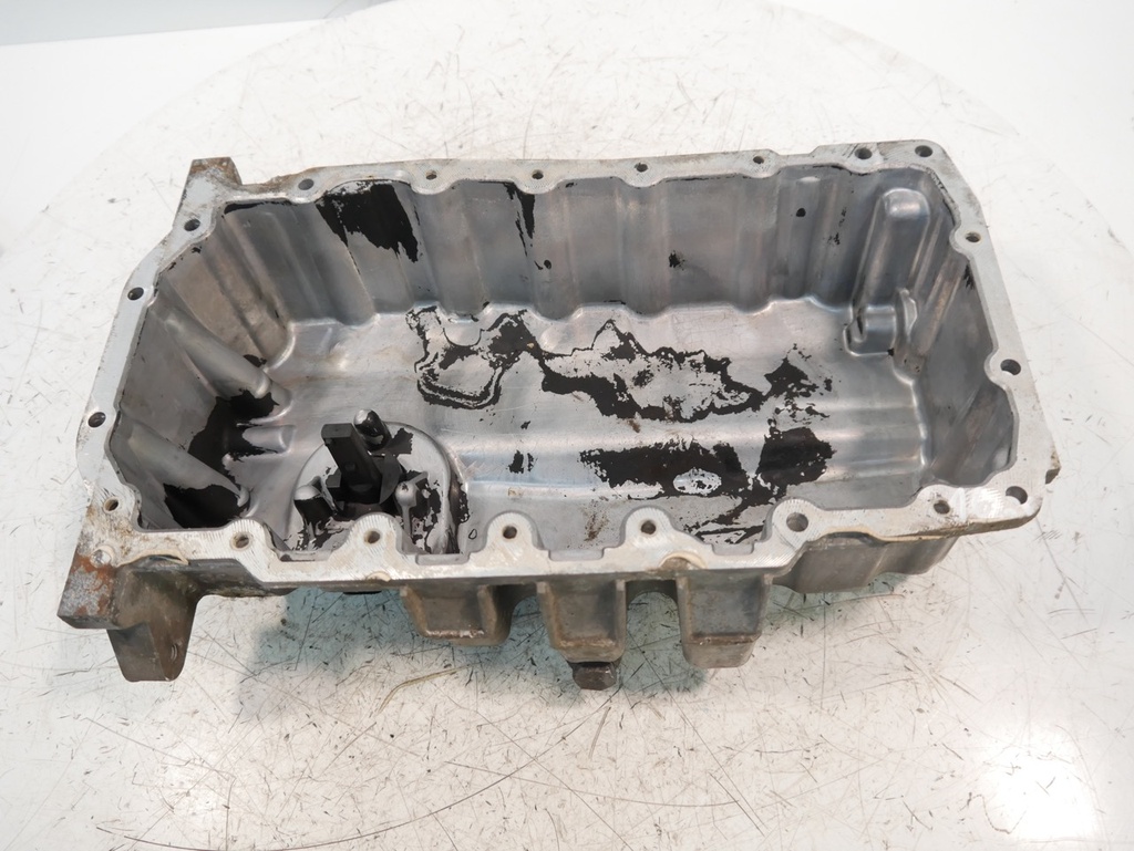 [MTD-506966] Cárter de aceite VW Passat 2.0 TDI CBA CBAB 03G103603