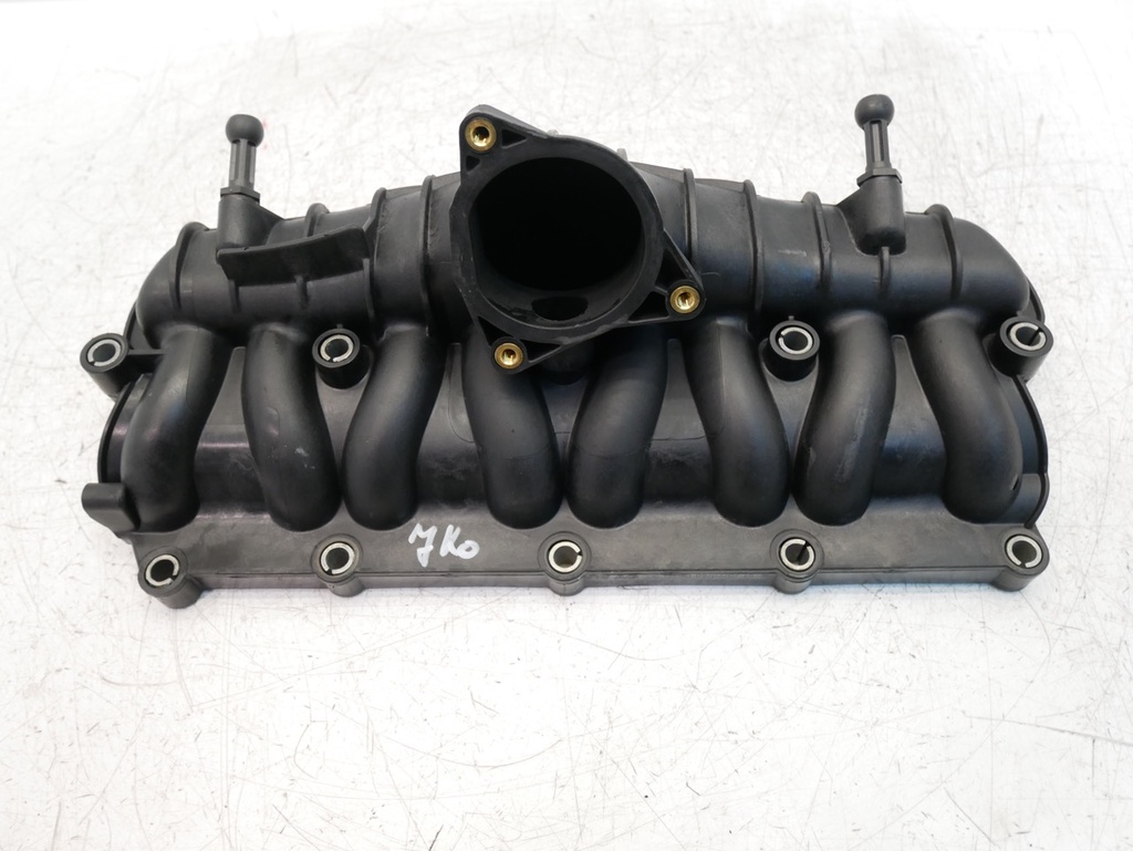 [MTD-509765] Colector de admisión Audi Seat Skoda VW Touran 2.0 TDI BKD 03G129713AF