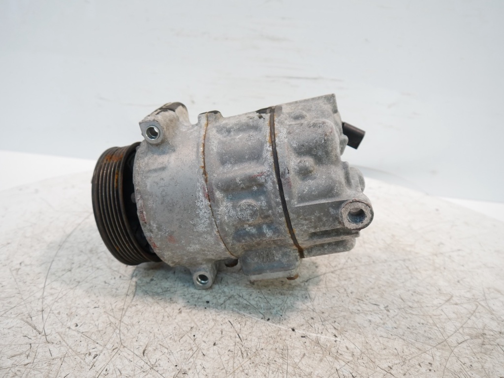 [MTD-510926] Compresor de aire acondicionado VW Passat 2.0 TDI 16V BKP 1K0820859F