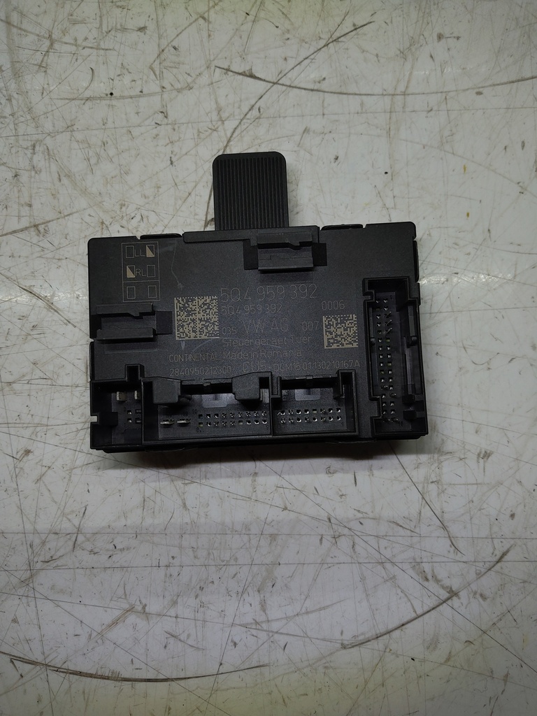 [MTD-511100] Unidad de control de puerta delantera izquierda VW Golf VII 5G1 1.6 TDI CLHA CLH