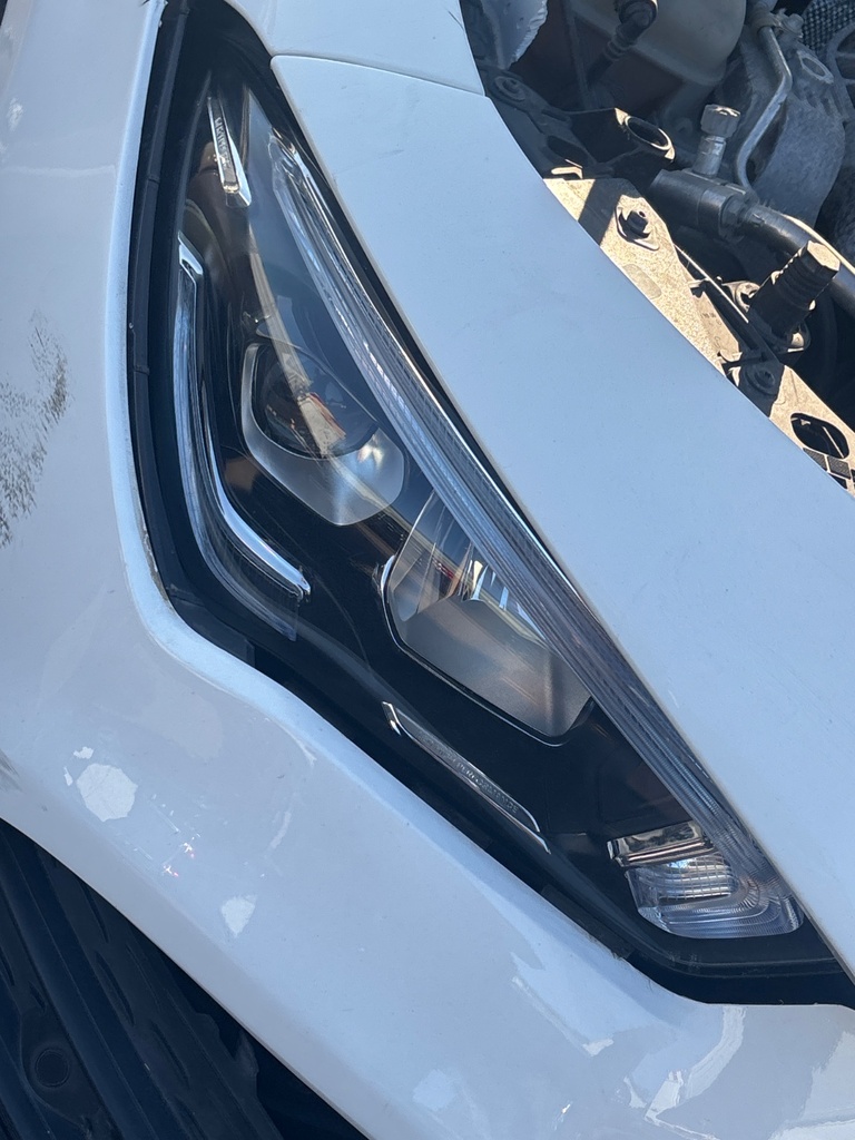 [EPE-113197] Faro derecho Mercedes-Benz CLA 2019