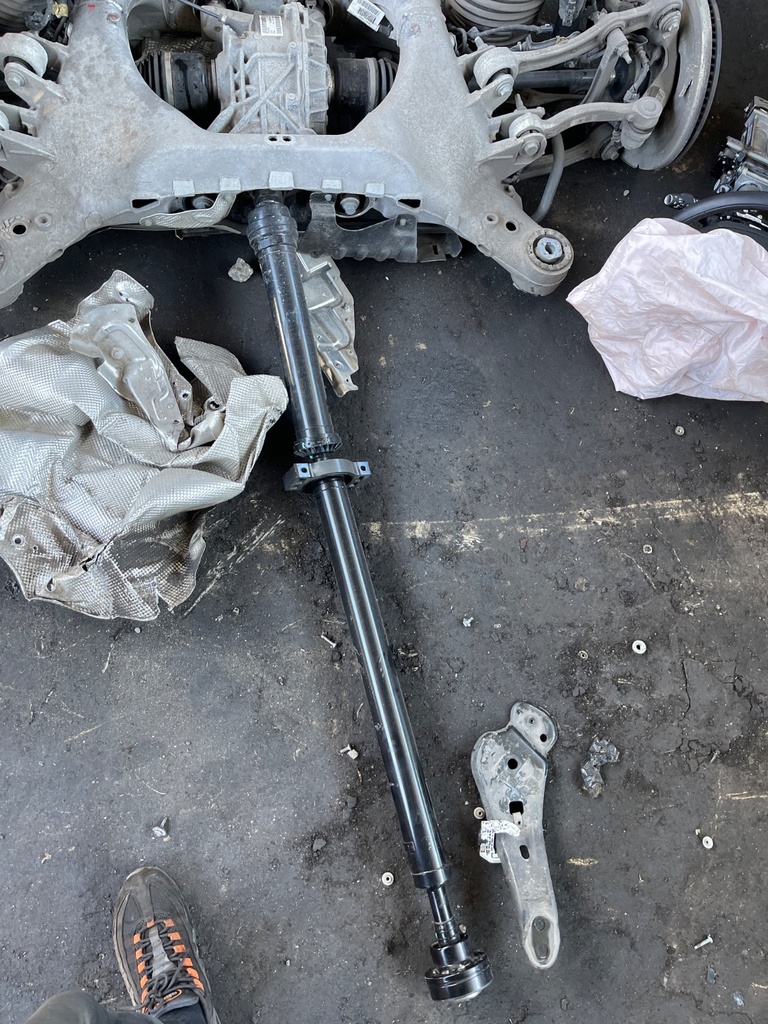[EPE-106671] Árbol de transmisión trasero Land Rover Range Rover Sport L461