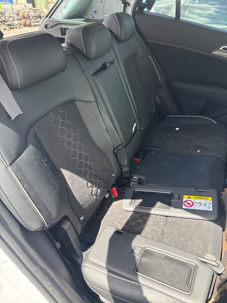 [EPE-111284] Conjunto de asiento trasero Kia Sportage V