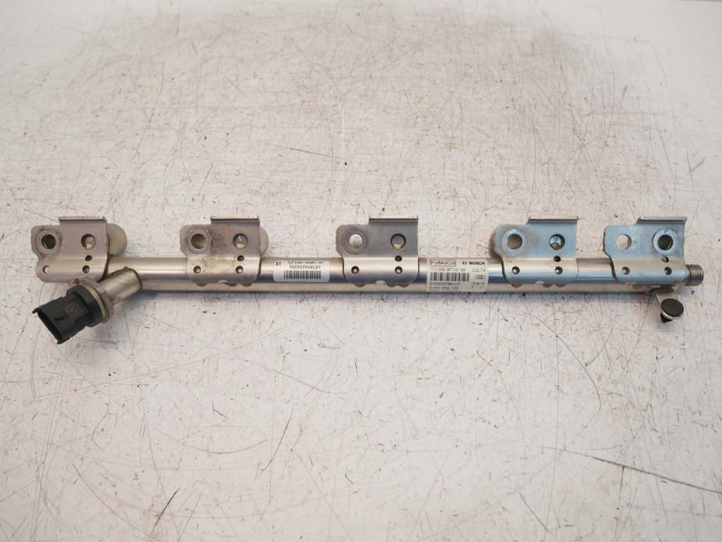 [MTD-511842] Rail de inyectores Ford Mondeo 2.0 Ecoboost R9CB CJ5E-9F797-BF