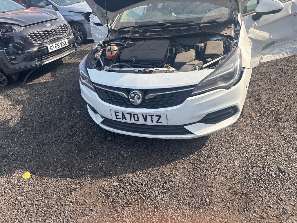 [EPE-120524] Paragolpes delantero Opel Astra 2020