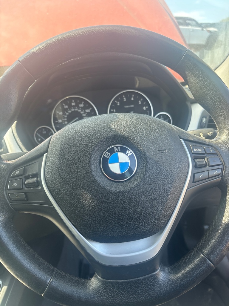 [EPE-121401] Volante de dirección BMW Serie 3 F30/F80 (2012)
