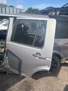 Puerta trasera izquierda Land Rover Discovery