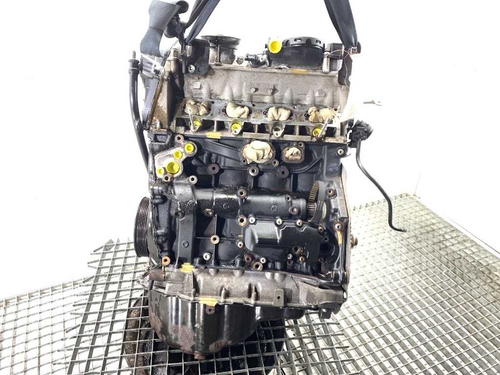 [STARK-799251] Motor Audi A4 B8 1.8 TFSI